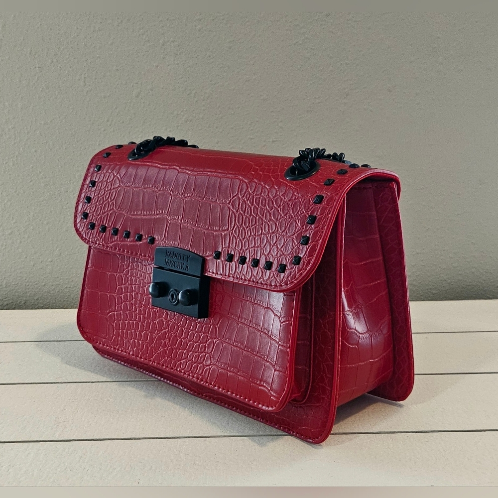 Badgley Mischka Vegan Leather Purse - Picture 4 of 4